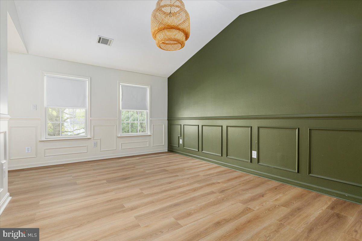 8747 Diamond Hill Drive Bristow, VA 20136 - Photo 18 of 38 a view of an empty room with a window