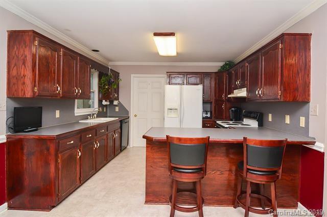 1452 Dove Landing Road York, SC 29745 - Photo 17 of 30 Gallery Image 17