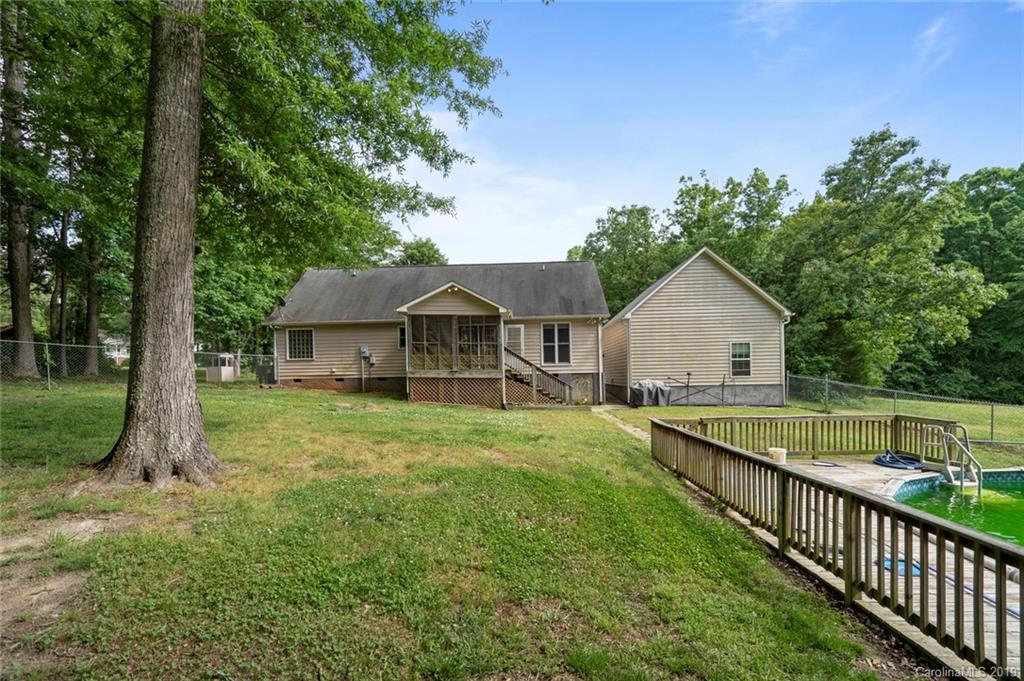 1452 Dove Landing Road York, SC 29745 - Photo 3 of 30 Gallery Image 3