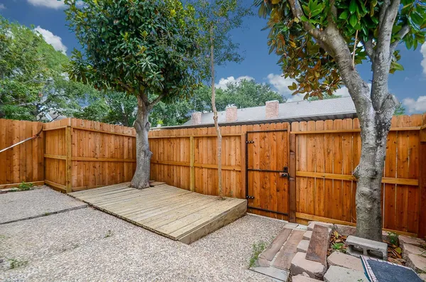 a view of a door of the house