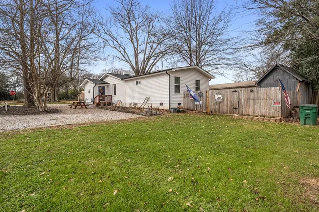 $276,900 | 1099 South Academy St Extension, Williamston, SC 29697