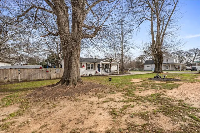 $276,900 | 1099 South Academy St Extension, Williamston, SC 29697