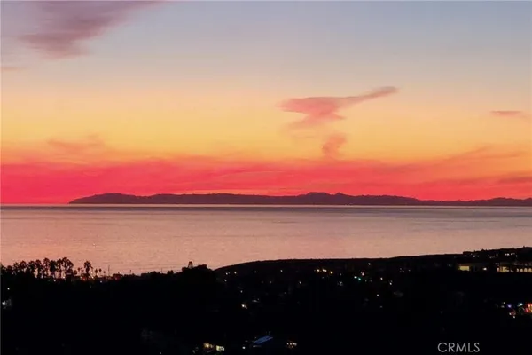 $2,799,000 | 327 Calle Felicidad, San Clemente, CA 92672