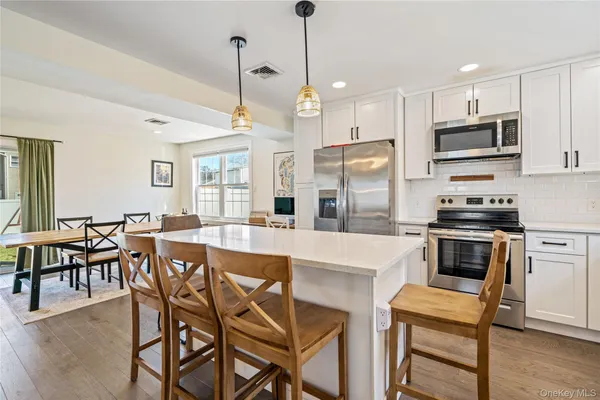 $639,999 | 107 Newman Street, Patchogue, NY 11772