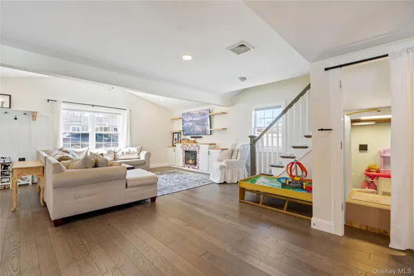 $639,999 | 107 Newman Street, Patchogue, NY 11772