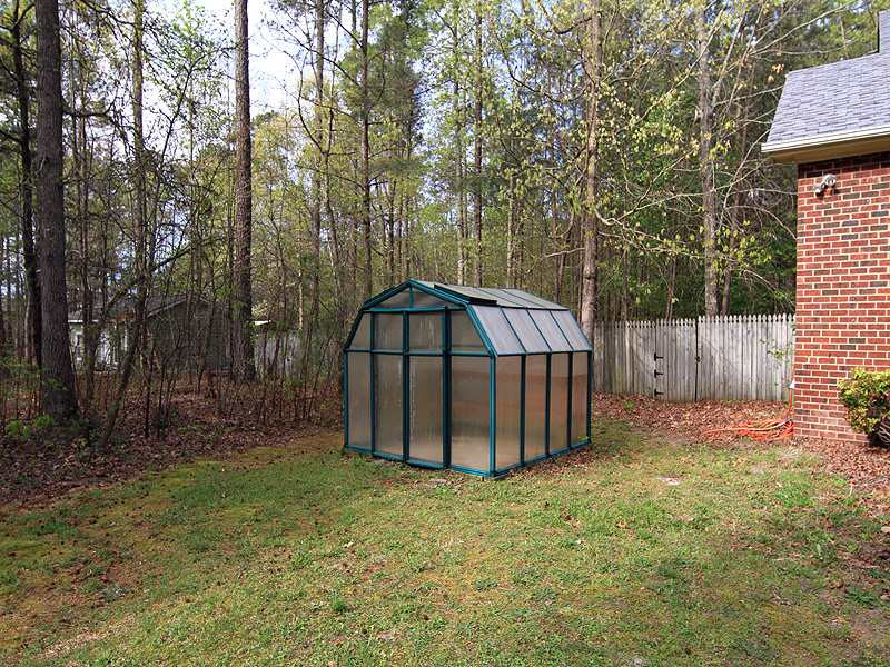 4117 Lassiter Road Wake Forest, NC 27587 - Photo 14 of 22 Greenhouse