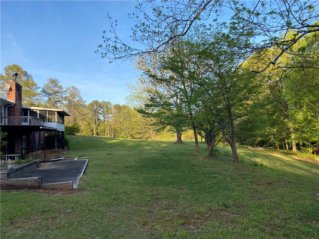 1640 Davis Creek Road Seneca, SC 29678 - Photo 11 of 46 Gallery Image 11