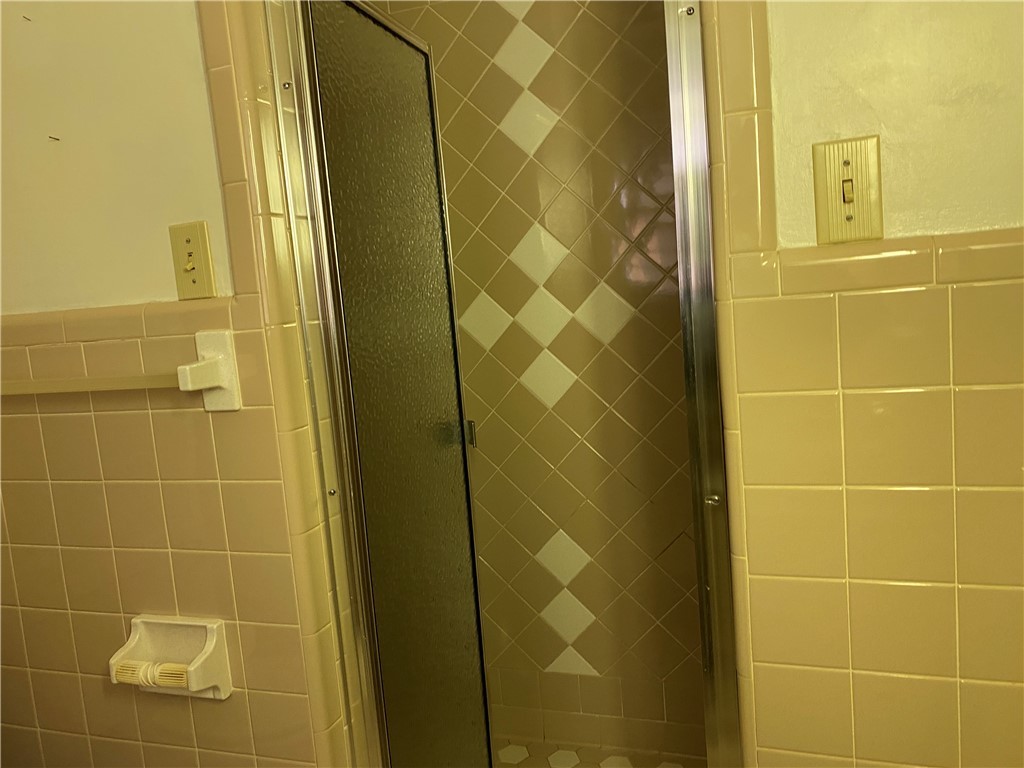 1640 Davis Creek Road Seneca, SC 29678 - Photo 25 of 46 Gallery Image 25