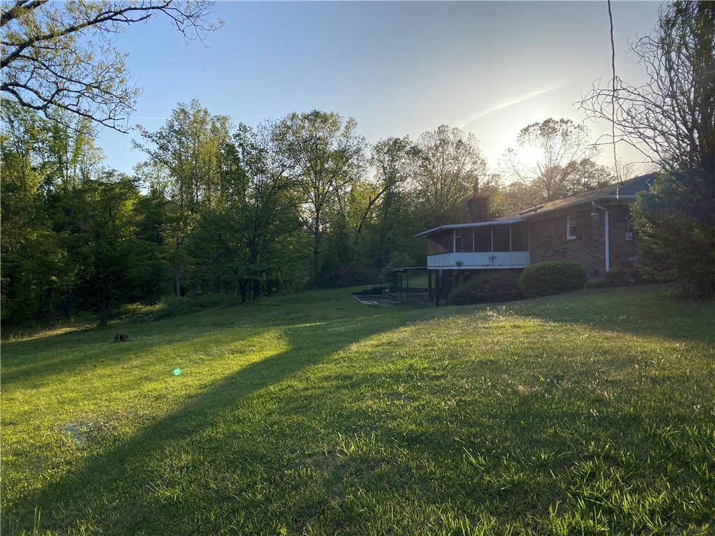 1640 Davis Creek Road Seneca, SC 29678 - Photo 10 of 46 Gallery Image 10
