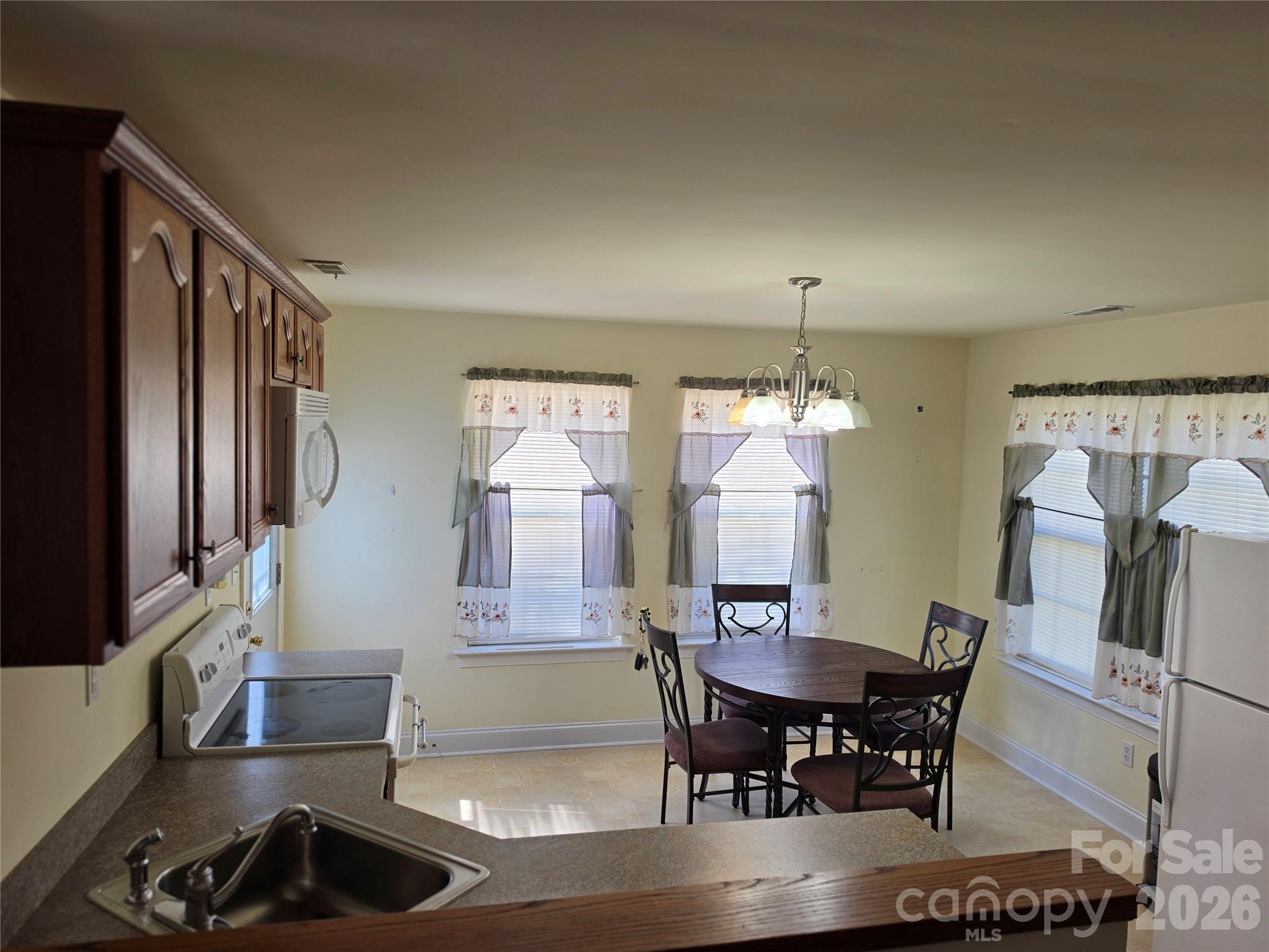 218 Center Street Chester, SC 29706 - Photo 6 of 6 Gallery Image 6