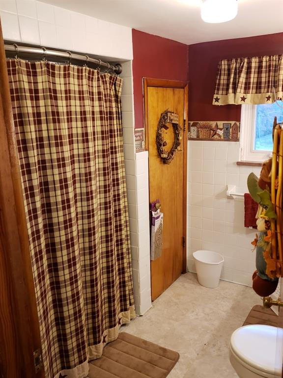407 Orris Road Tarentum, PA 15084 - Photo 20 of 22 Gallery Image 20