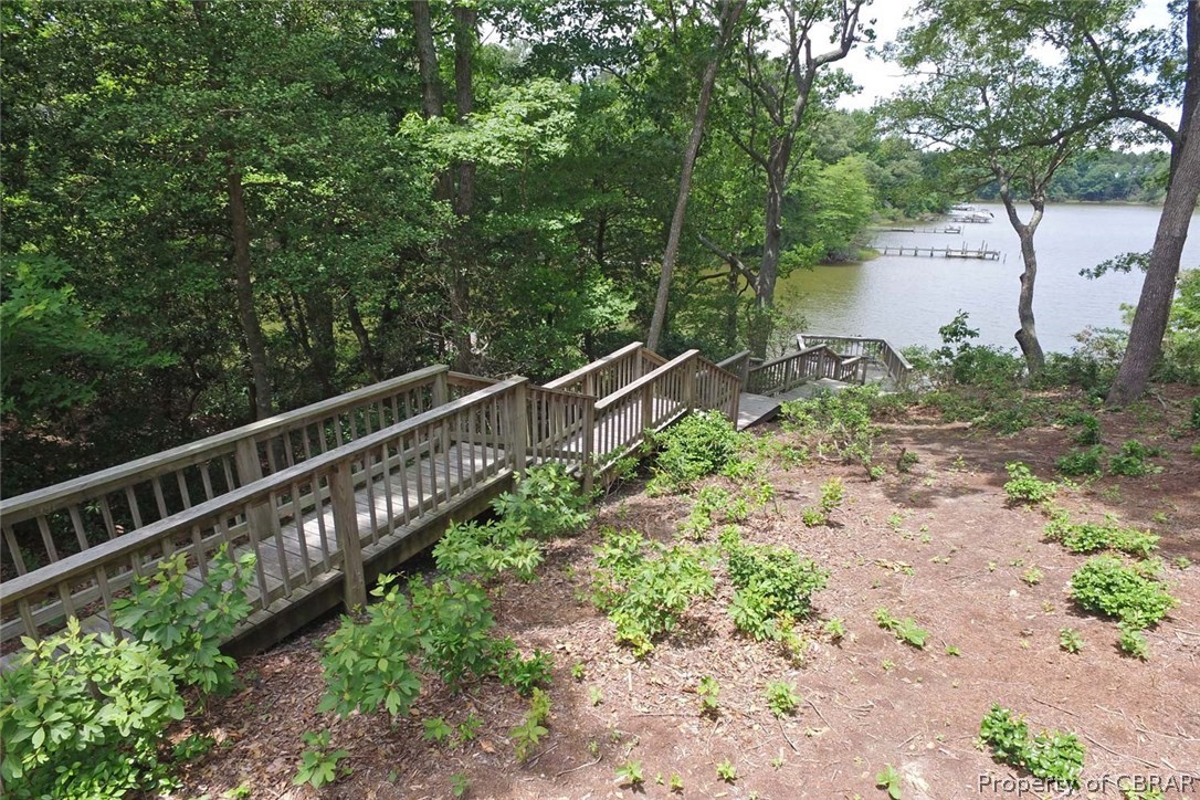 1041 Bennett Farm Road Locust Hill, VA 23092 - Photo 3 of 50 Gallery Image 3