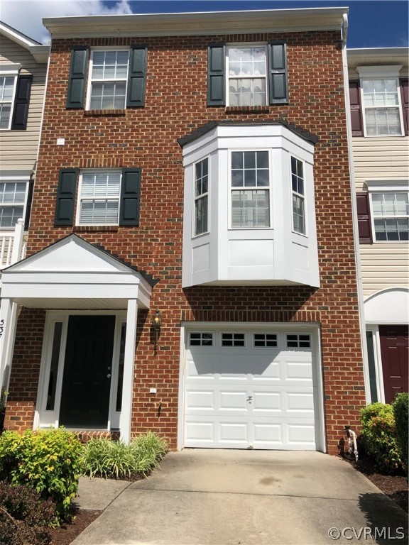 537 Ridgemoor Place Midlothian, VA 23114 - Photo 1 of 17 Nice Brick Front