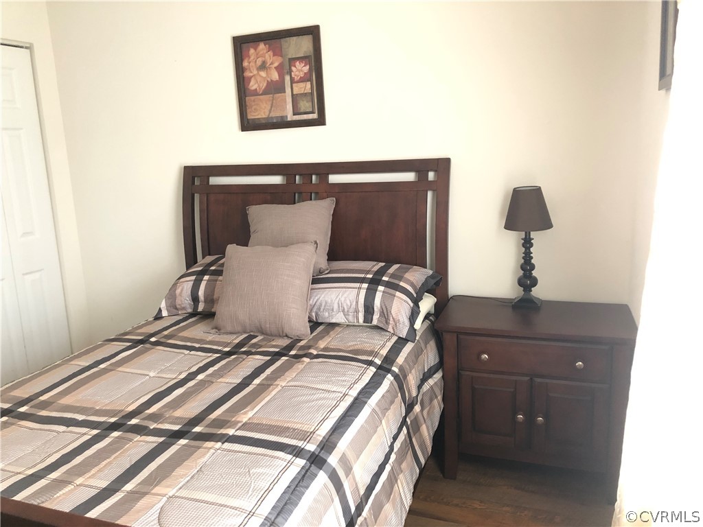 537 Ridgemoor Place Midlothian, VA 23114 - Photo 13 of 17 2nd Bedroom
