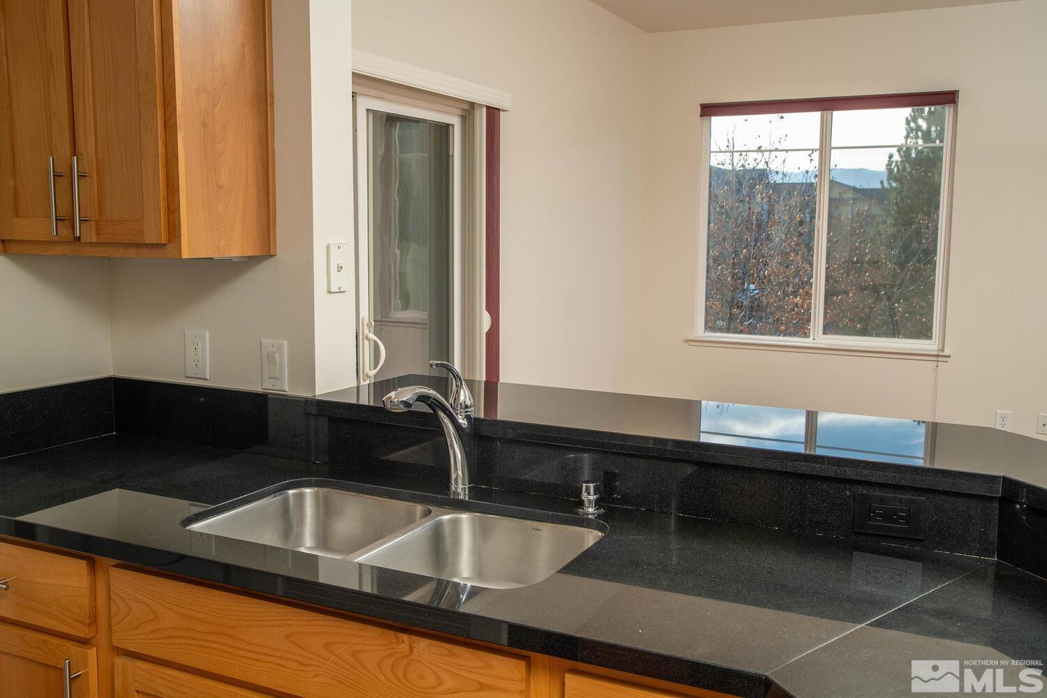 1450 Idlewild Drive, Unit 1133 Reno, NV 89509 - Photo 4 of 32 Photo 4