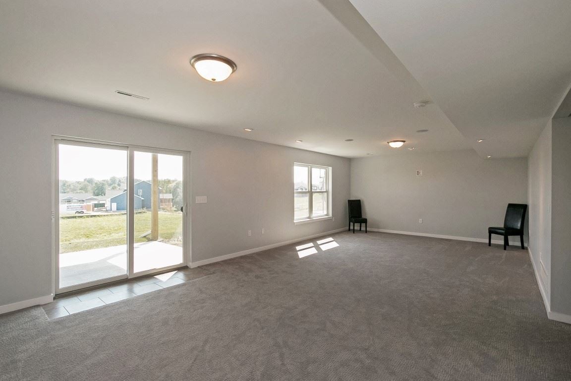 1248 Tipperary Road Iowa City, IA 52246 - Photo 19 of 25 Gallery Image 19