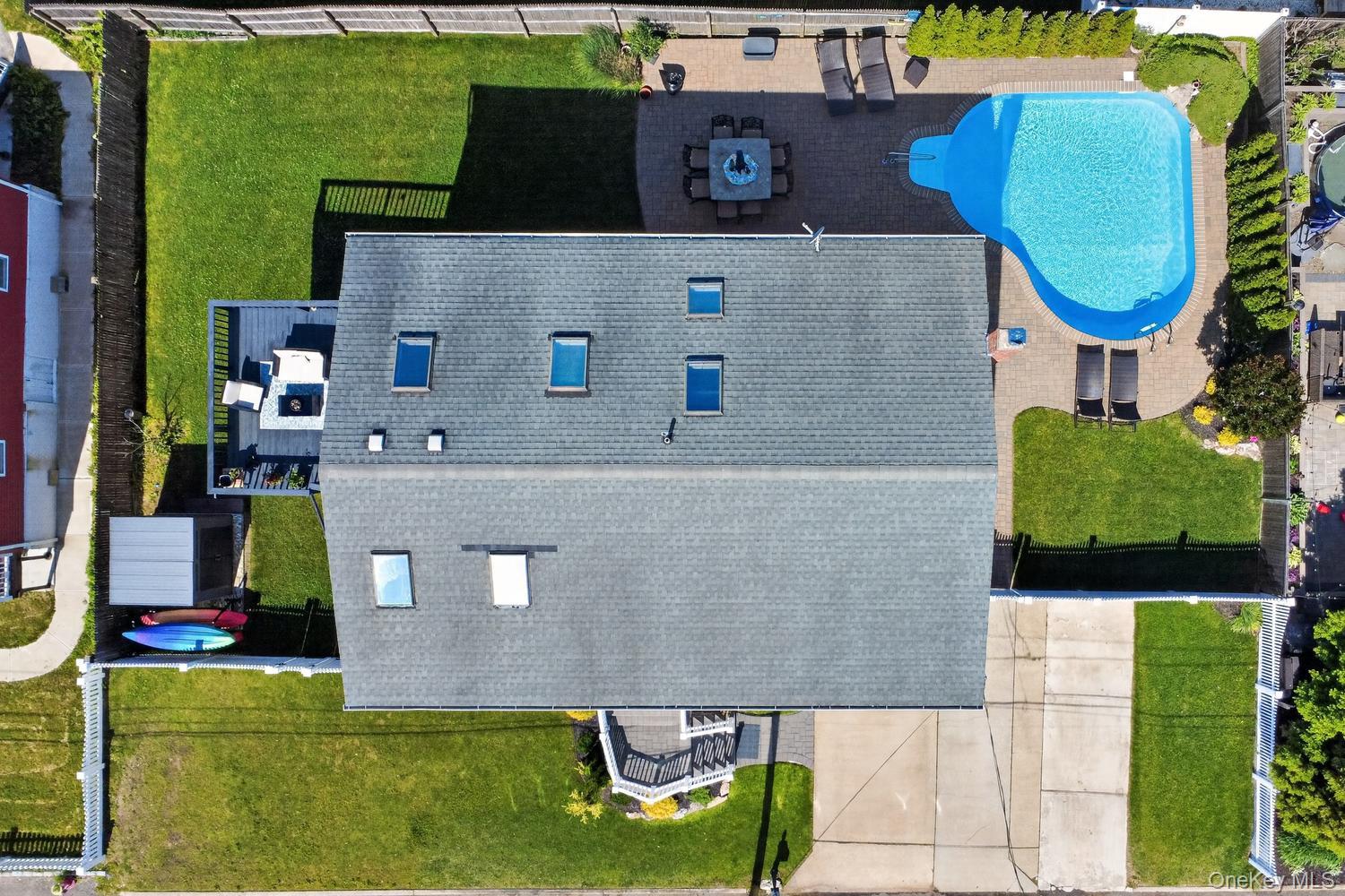 2862 Island Channel Road Seaford, NY 11783 - Photo 7 of 35