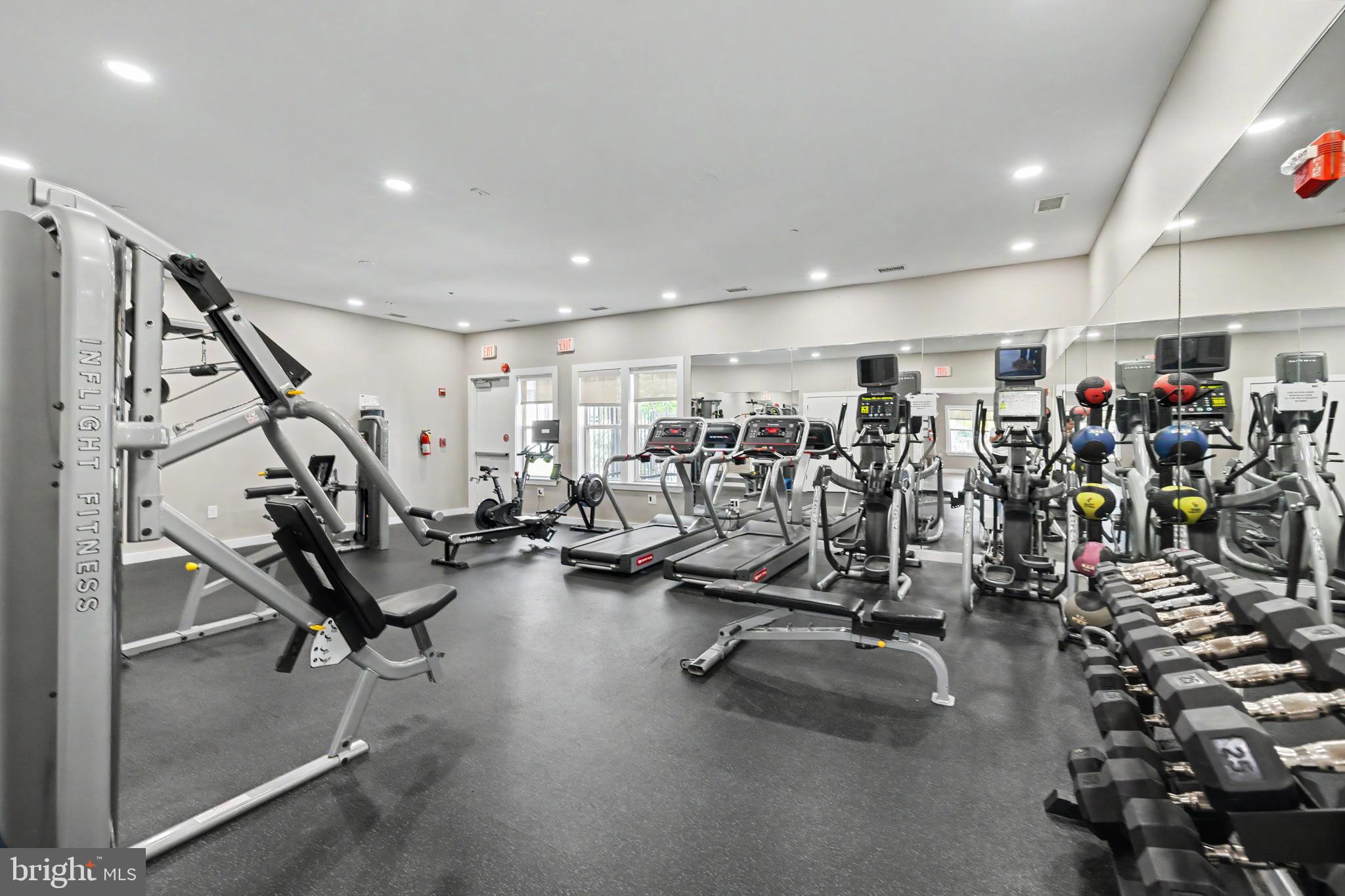 1727 Ascot Way, Unit 1727G Reston, VA 20190 - Photo 29 of 33 Gallery Image 29