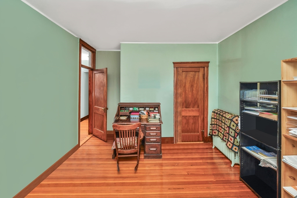 69 Mt Ida Road, Unit 1 Boston, MA 02122 - Photo 4 of 21
