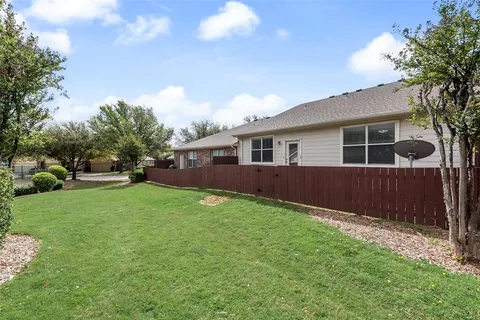 $315,000 | 233 Heritage Hill Drive, Lewisville, TX 75067