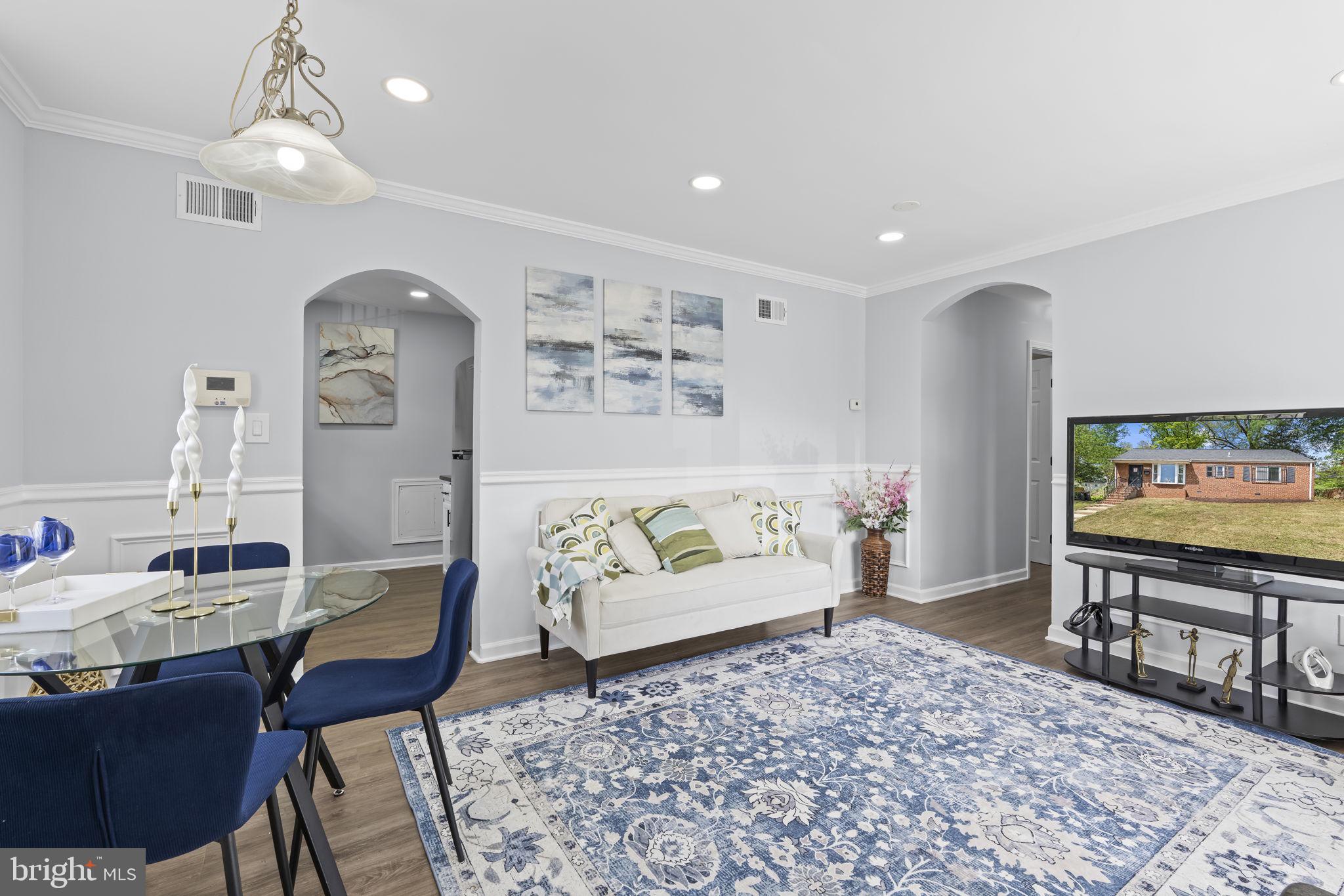 5414 Taussig Road Bladensburg, MD 20710 - Photo 6 of 26 Bright and inviting living space.