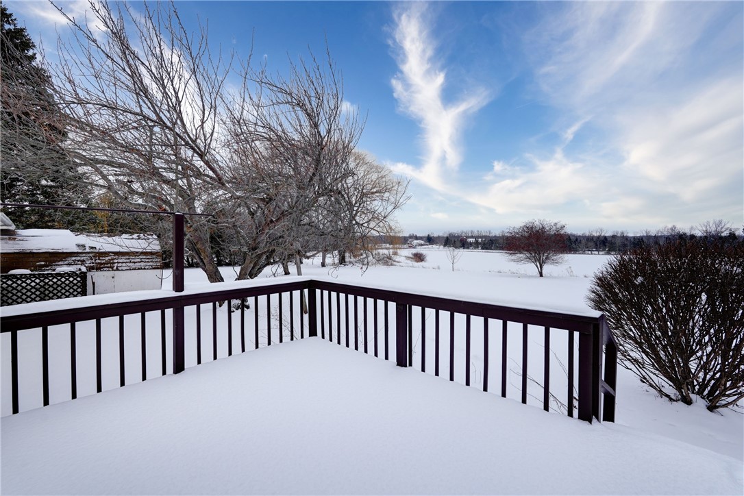 17012 Taylor Road Clarendon, NY 14470 - Photo 7 of 31