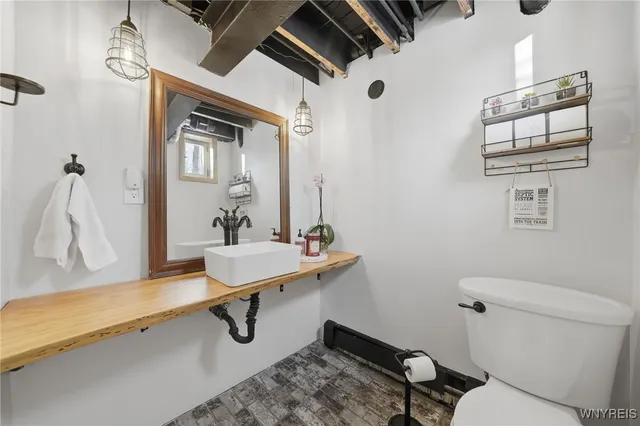 $350,000 | 3865 Millersport Highway, Amherst, NY 14051