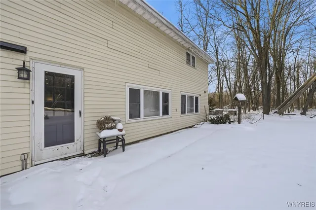 $350,000 | 3865 Millersport Highway, Amherst, NY 14051