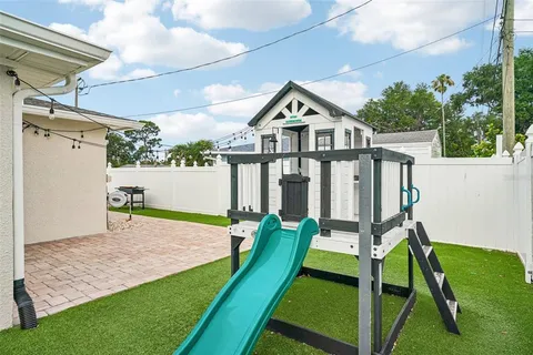 $509,000 | 9725 48th Place North, St. Petersburg, FL 33708