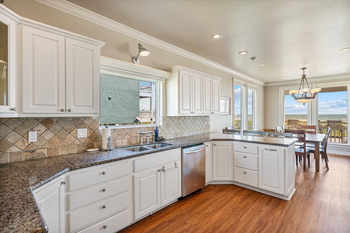 4040 Biscayne Beach Road Port Bolivar, TX 77650 - Photo 17 of 50