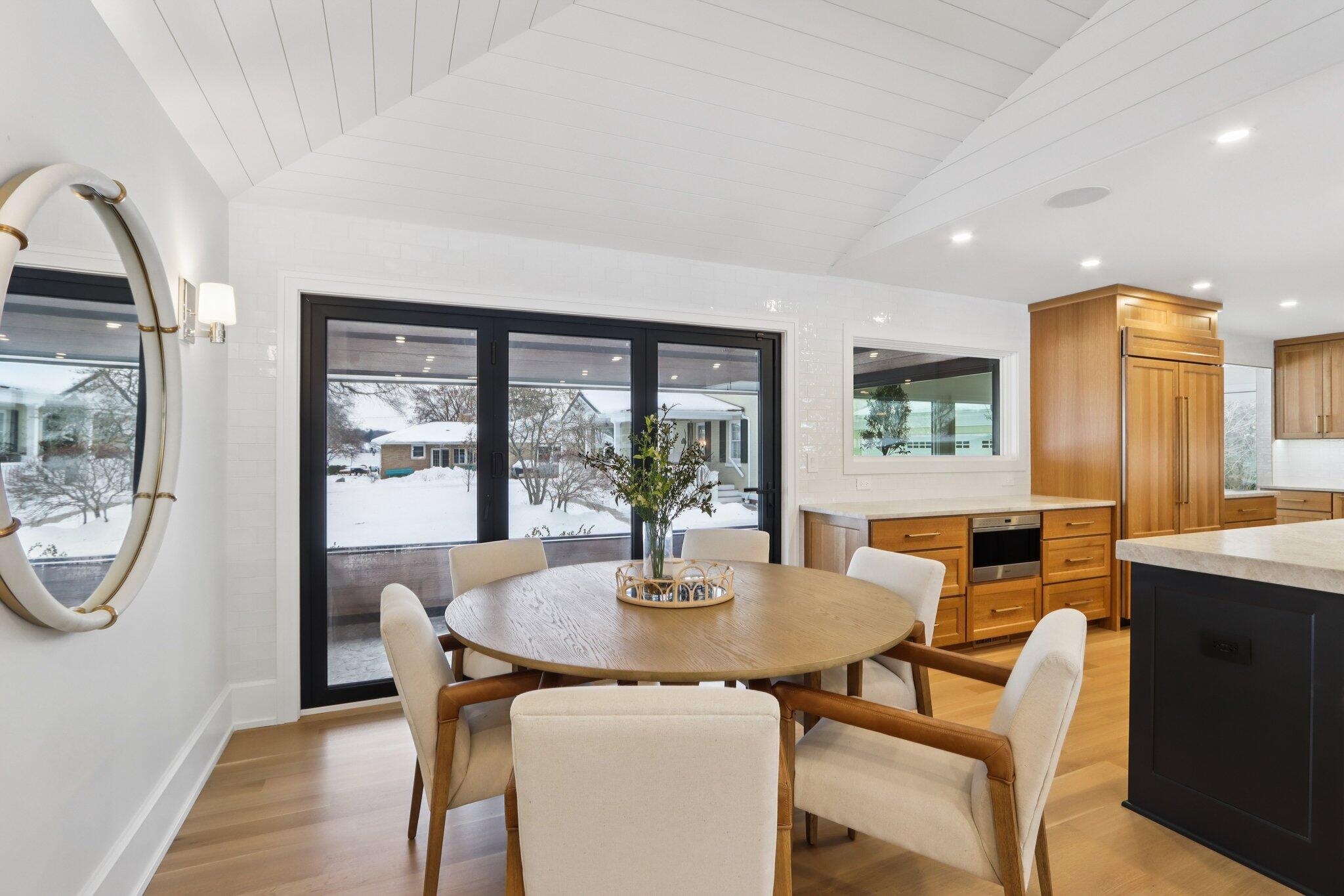 1600 Evergreen Lane Lake Geneva, WI 53147 - Photo 12 of 71 16-web-or-mls-Evergreen Ln-L1212-016