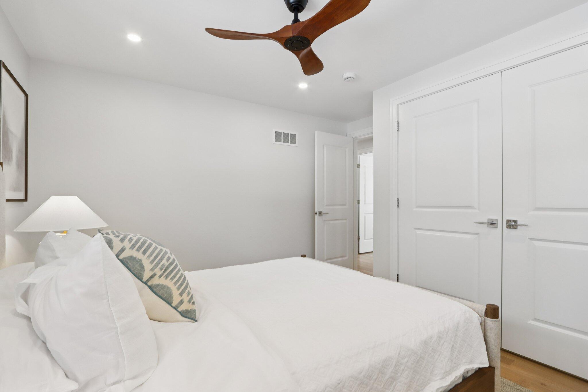 1600 Evergreen Lane Lake Geneva, WI 53147 - Photo 37 of 71 41-web-or-mls-Evergreen Ln-L1212-041