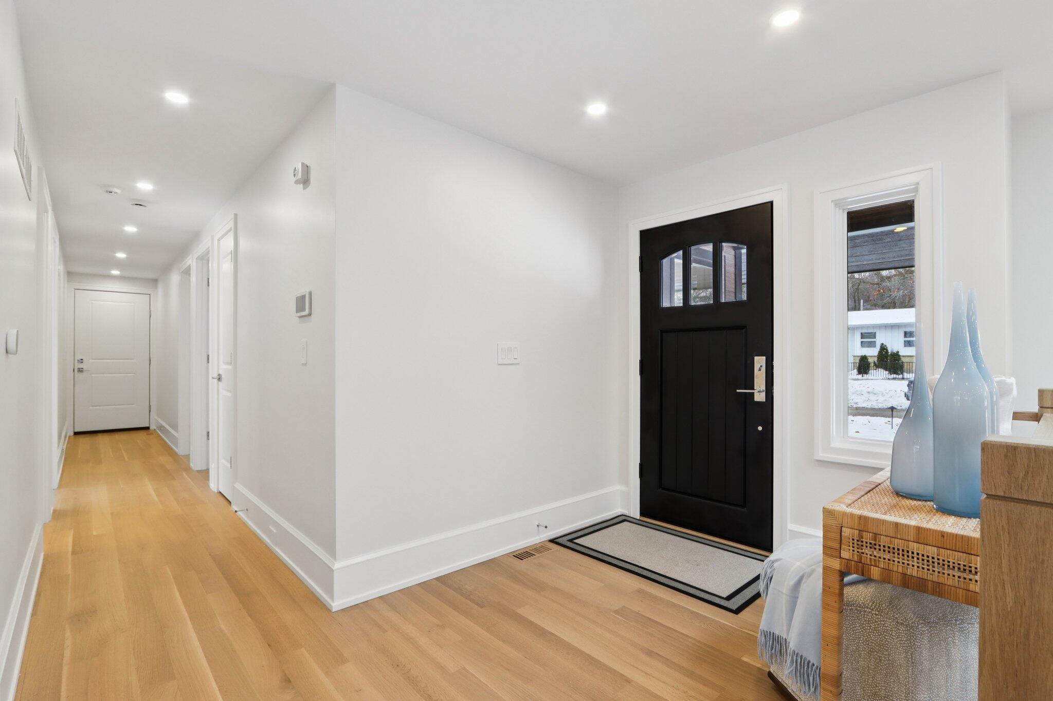 1600 Evergreen Lane Lake Geneva, WI 53147 - Photo 3 of 71 7-web-or-mls-Evergreen Ln-L1212-007