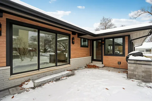 $2,299,000 | 1600 Evergreen Lane, Lake Geneva, WI 53147
