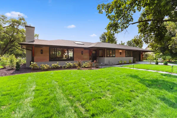 $2,299,000 | 1600 Evergreen Lane, Lake Geneva, WI 53147