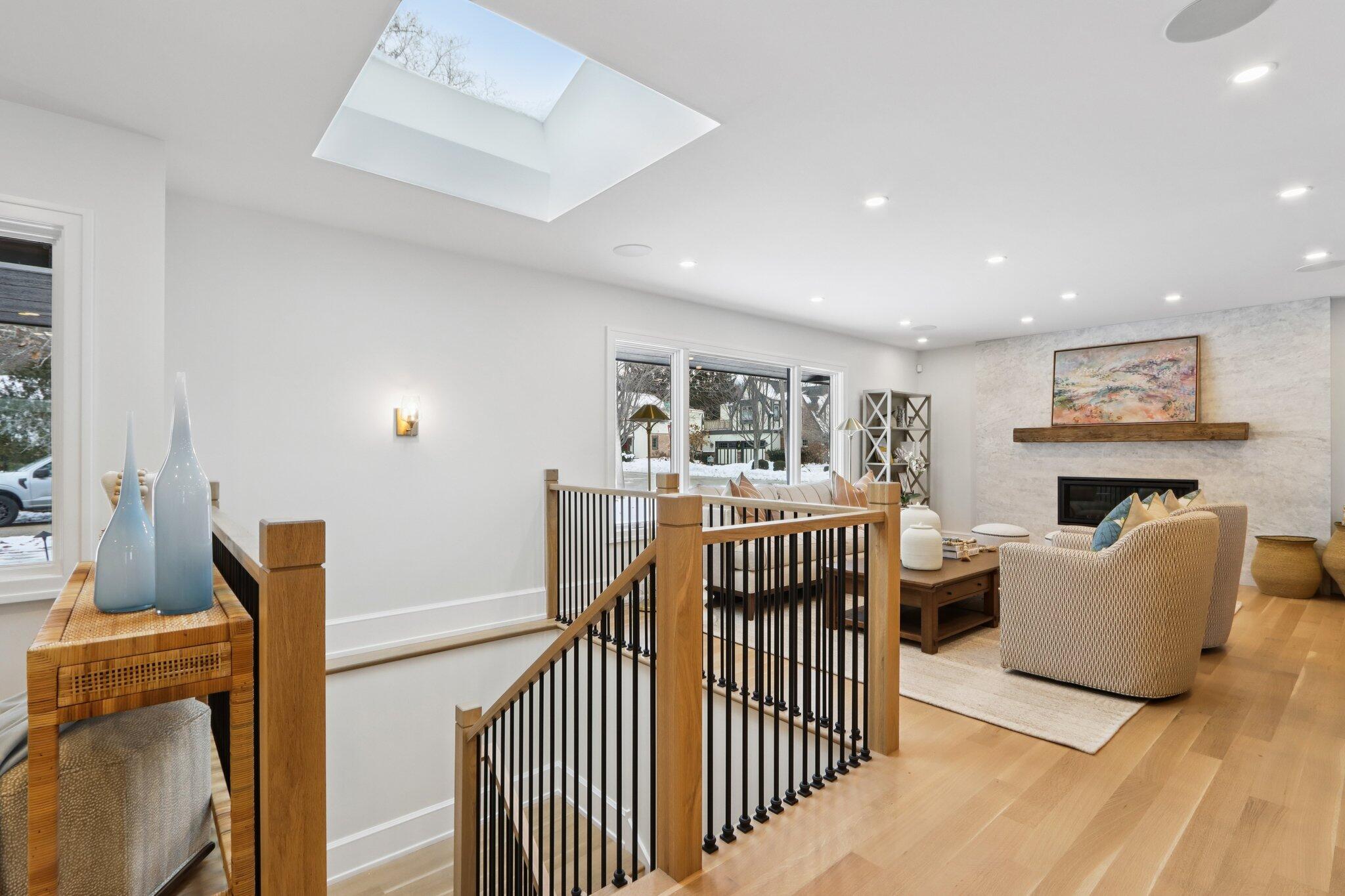 1600 Evergreen Lane Lake Geneva, WI 53147 - Photo 5 of 71 9-web-or-mls-Evergreen Ln-L1212-009