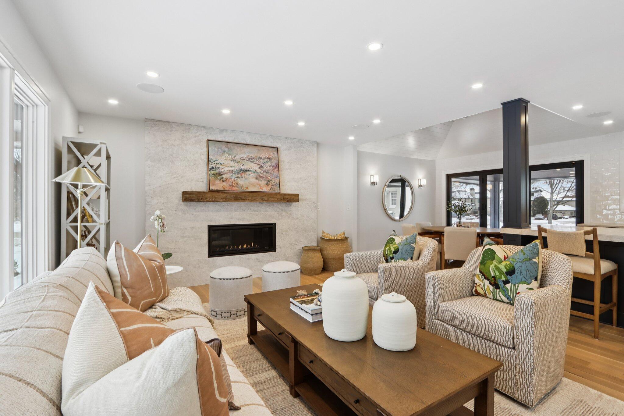 1600 Evergreen Lane Lake Geneva, WI 53147 - Photo 7 of 71 11-web-or-mls-Evergreen Ln-L1212-011