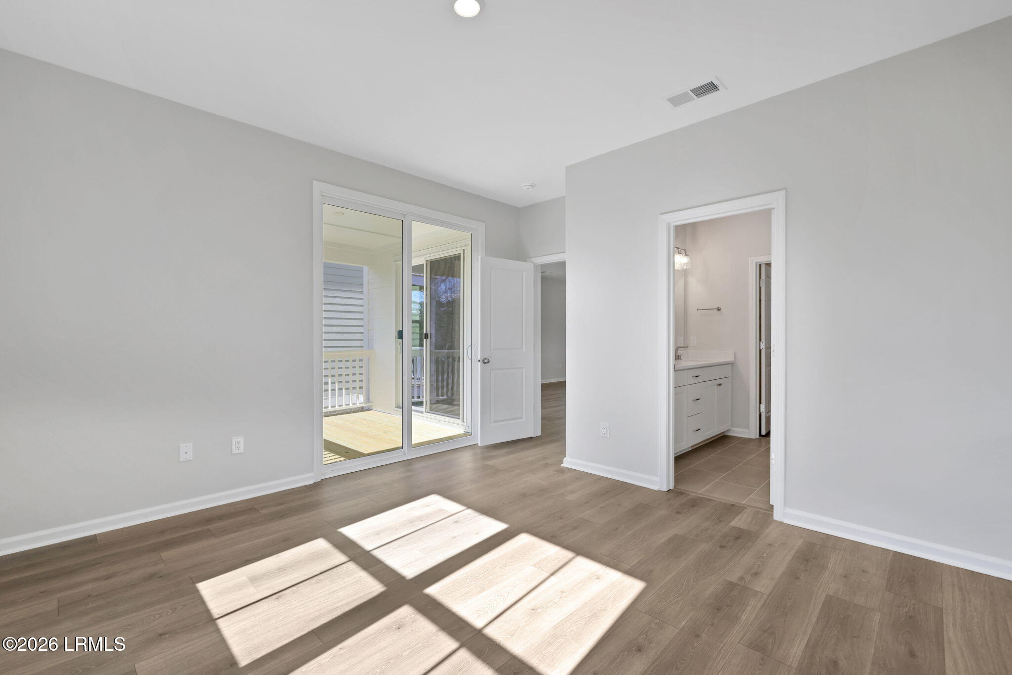 129 Heartleaf Road Hilton Head Island, SC 29926 - Photo 26 of 39 BLF_BaileysCove_Jessamine_117HeartleafRo