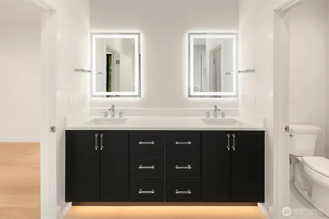 $2,170,000 | 286 118th Avenue Southeast, Bellevue, WA 98005