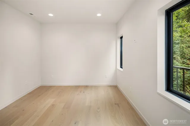 $2,170,000 | 286 118th Avenue Southeast, Bellevue, WA 98005