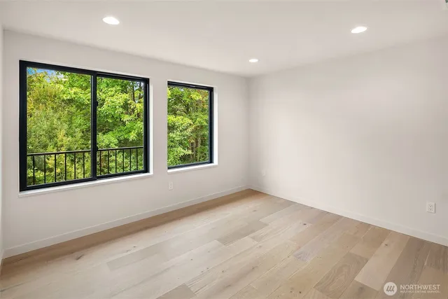 $2,170,000 | 286 118th Avenue Southeast, Bellevue, WA 98005