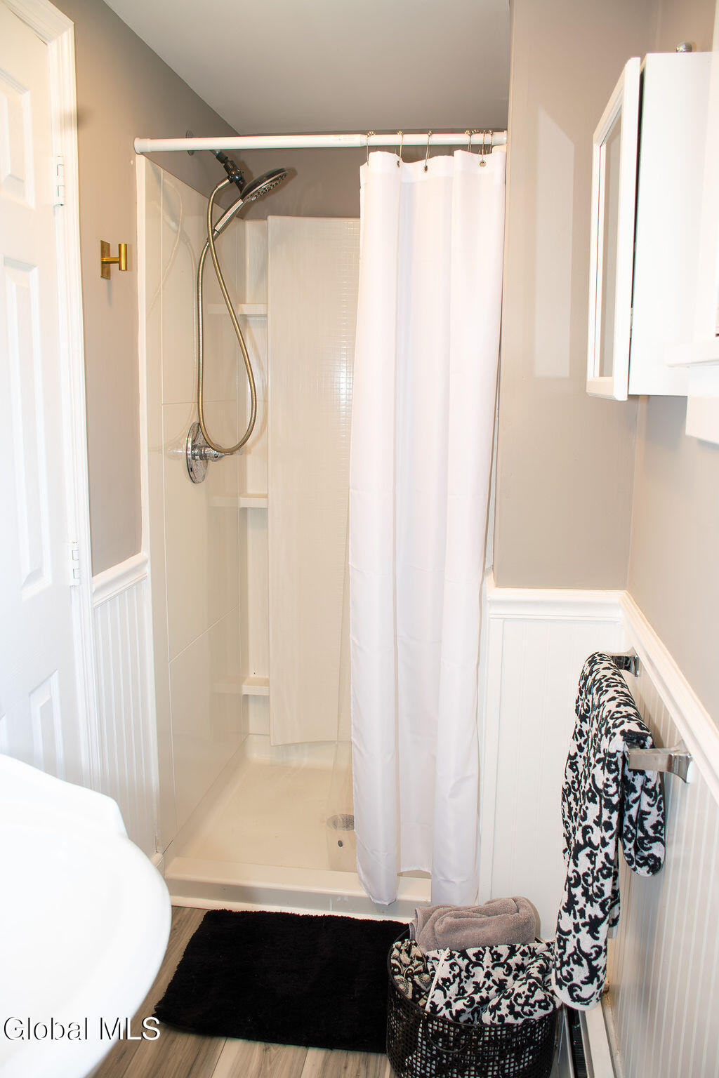150 Clayton Road Schenectady, NY 12304 - Photo 10 of 22 DSC_8125