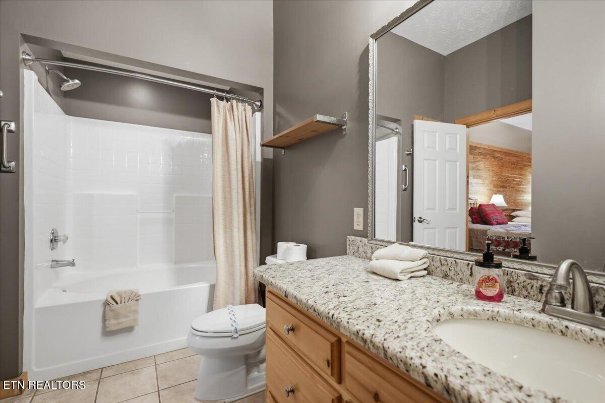 739 Stonegate Way Townsend, TN 37882 - Photo 36 of 49 24-033_1I2A2484