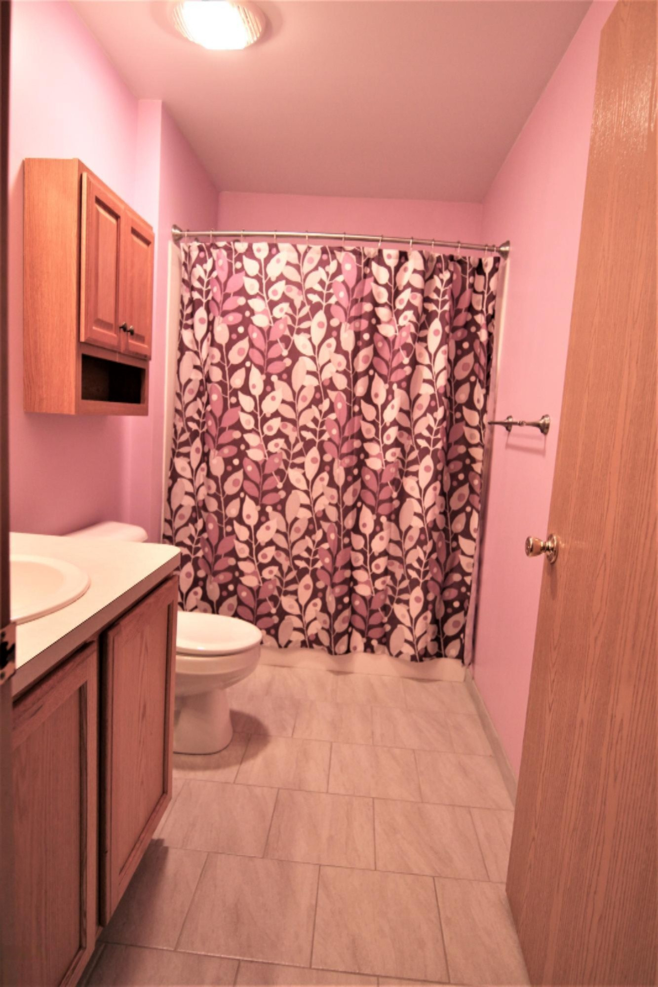 420 East River Road Muskegon, MI 49445 - Photo 20 of 41 Bathroom 2