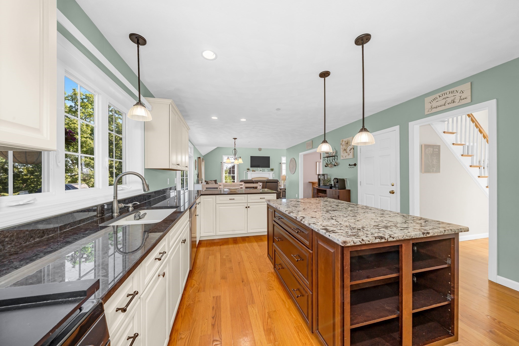 69 Snow Road Haverhill, MA 01832 - Photo 7 of 42 Gallery Image 7