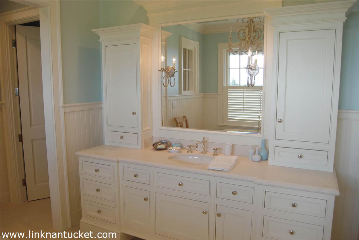 212 Eel Point Road Nantucket, MA 02554 - Photo 21 of 49 1st floor guestroom bath