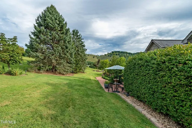 $899,985 | 194 Willow Brook Drive, Rosedale, VA 24280