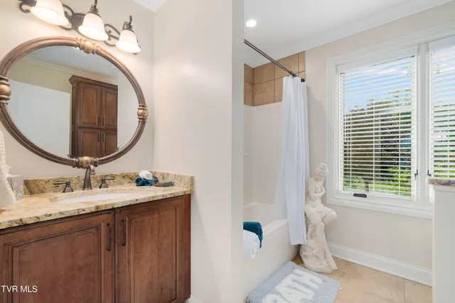 $899,985 | 194 Willow Brook Drive, Rosedale, VA 24280