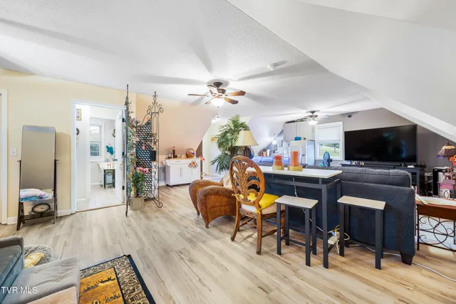 $899,985 | 194 Willow Brook Drive, Rosedale, VA 24280