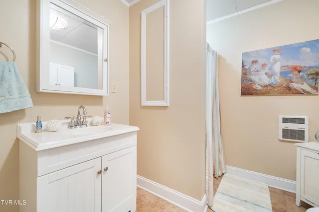 $899,985 | 194 Willow Brook Drive, Rosedale, VA 24280